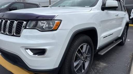 JEEP GRAND CHEROKEE 2018 1C4RJEAG8JC359111 image